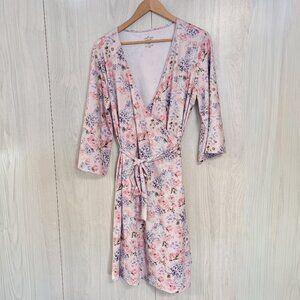 Caden Lane Henlee's Hydrangea Knit Maternity Robe